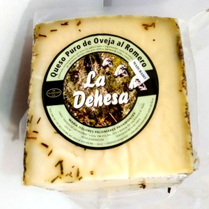 Queso puro de Oveja al Romero "La Dehesa"